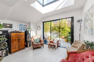 Rucklidge Avenue, Willesden Junction, London, NW10