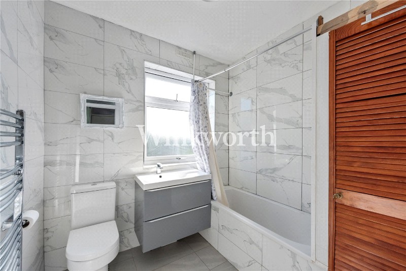 Ash Grove, London, N13