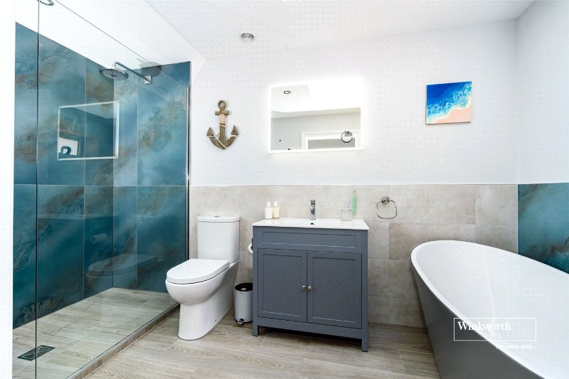 Bute Drive, Highcliffe, Christchurch, BH23