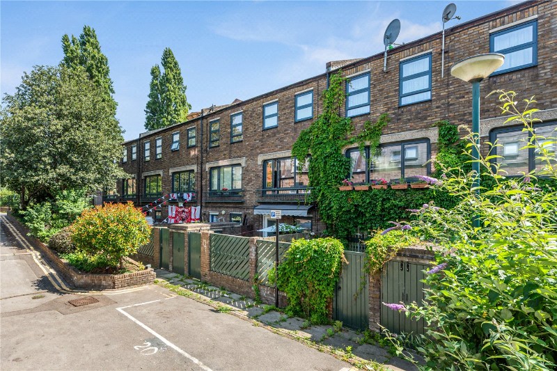 Greenhills Terrace, Islington, London, N1