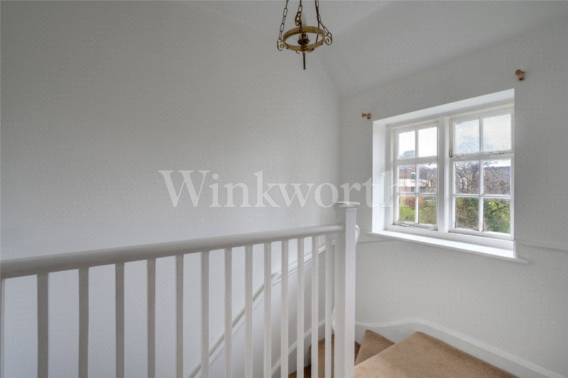 Childs Way, London, NW11