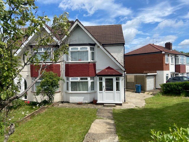 Taunton Way, Stanmore, Middlesex, HA7