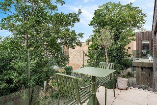 Prodigal Square, London, E8