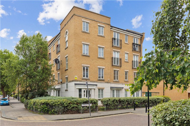 Lynbrook Grove, London, SE15
