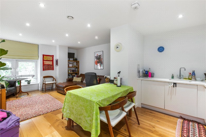 Kennington Road, London, SE11