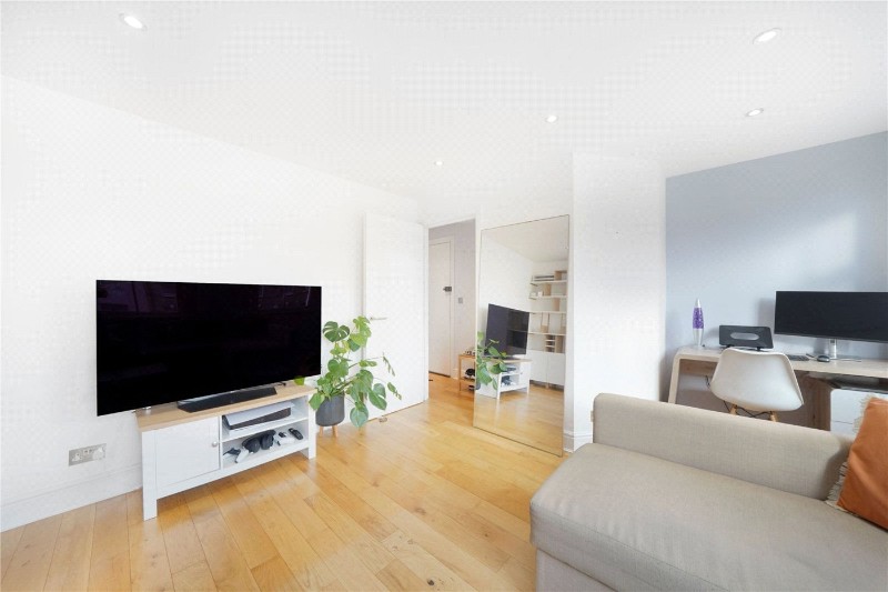 Seven Sisters Road, London, N7