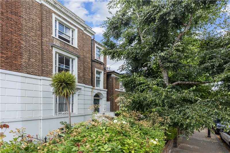 Stockwell Park Road, London, SW9