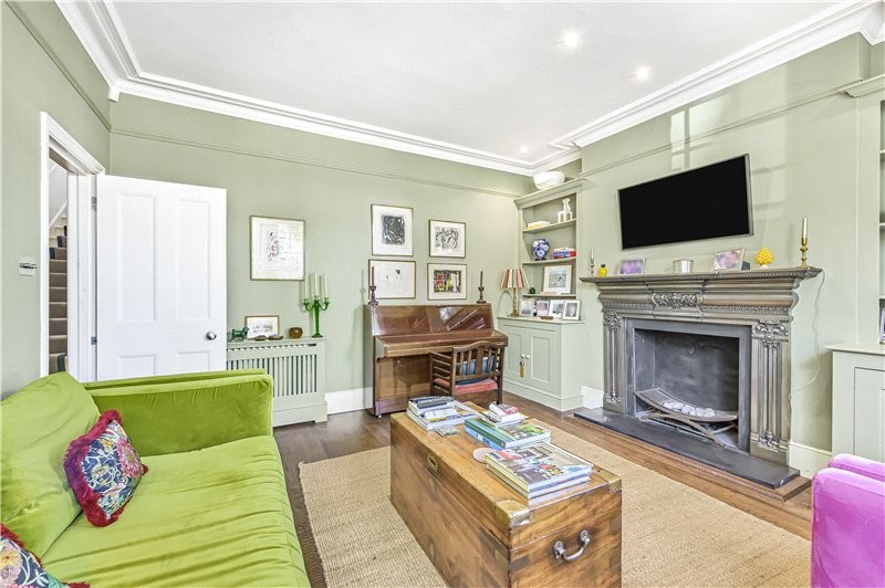 Melville Road, London, SW13