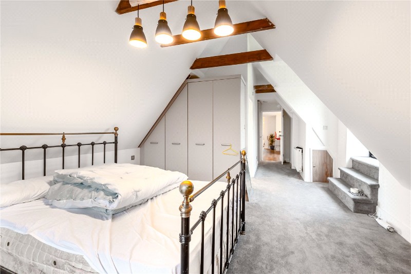 Cobbetts Hill, Weybridge, Surrey, KT13