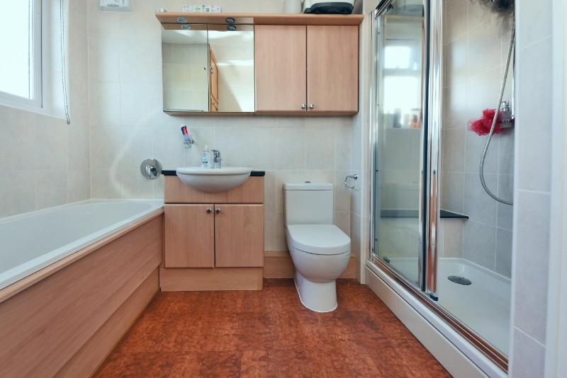 Colborne Way, Worcester Park, KT4