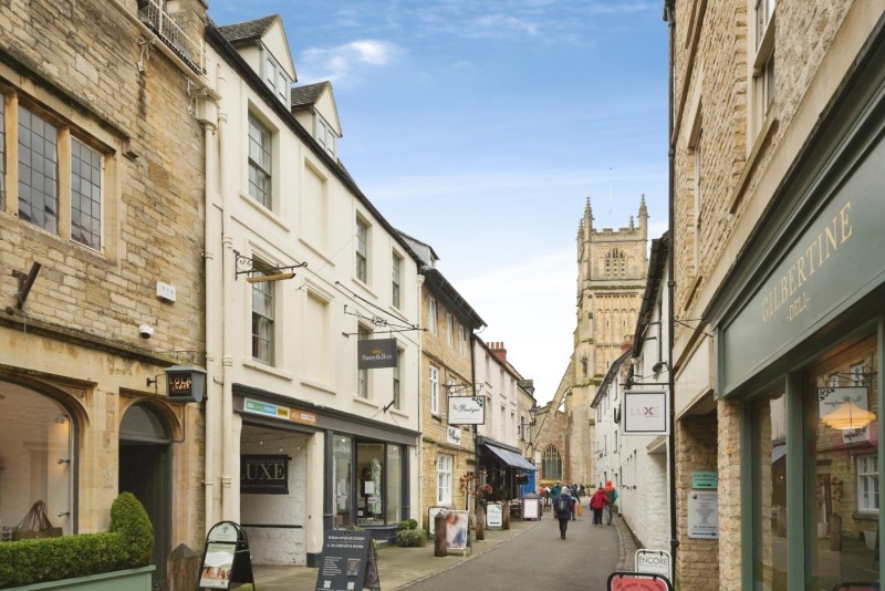 Templar Mews, Cirencester, Gloucestershire, GL7