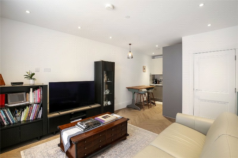 Fellowes Rise, Winchester, Hampshire, SO22