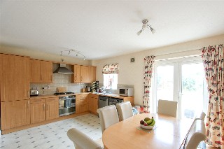 Murray Way, Wickford, Essex, SS12