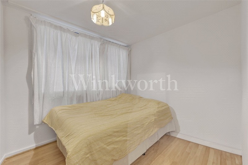Britten Close, London, NW11