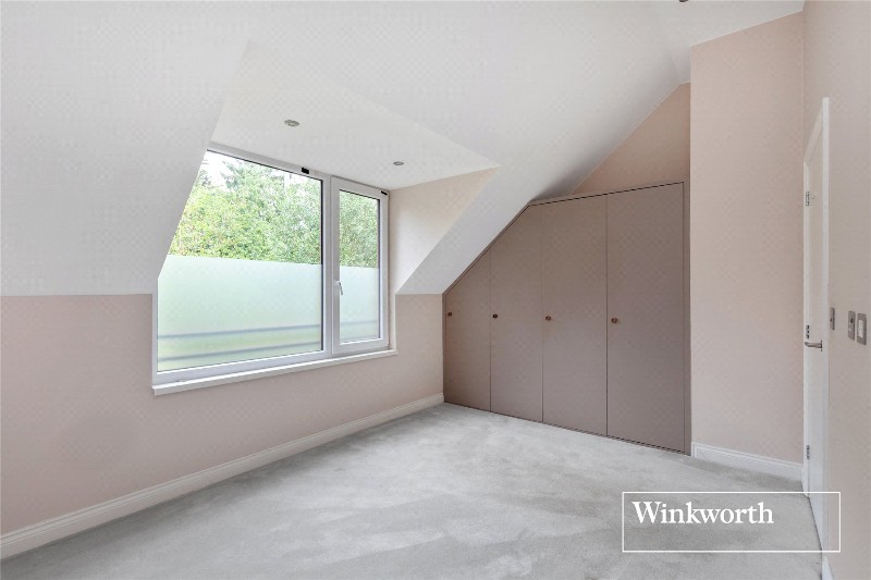 Barnet Road, Arkley, EN5
