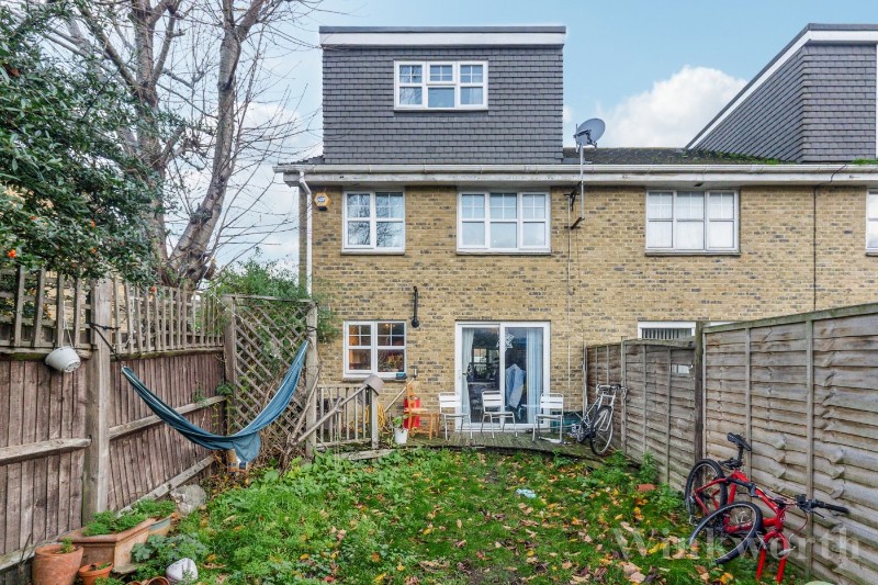 Staffordshire Street, London, SE15