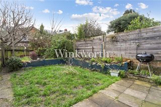Hewitt Road, London, N8