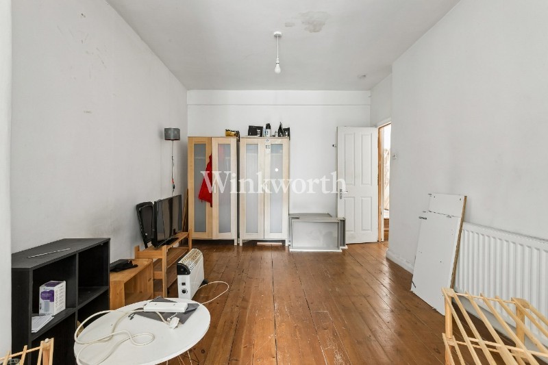 Westbury Avenue, London, N22