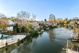 Sunbury Court Island, Sunbury-on-Thames, Surrey, TW16