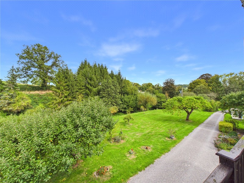 Lower Washfield, Tiverton, Devon, EX16