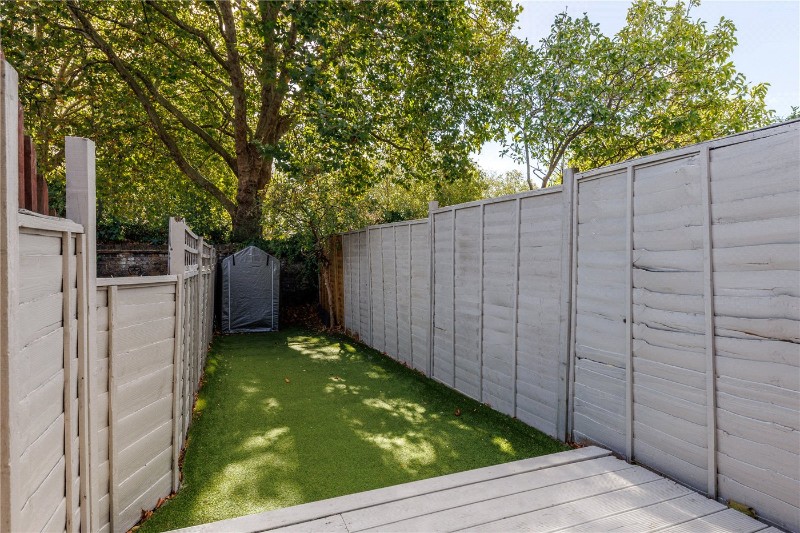 Standen Road, Southfields, SW18