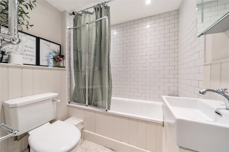 Tilford Street, Tilford, Surrey, GU10