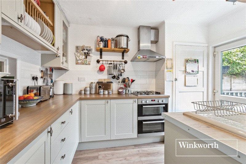 Warwick Road, New Barnet, EN5