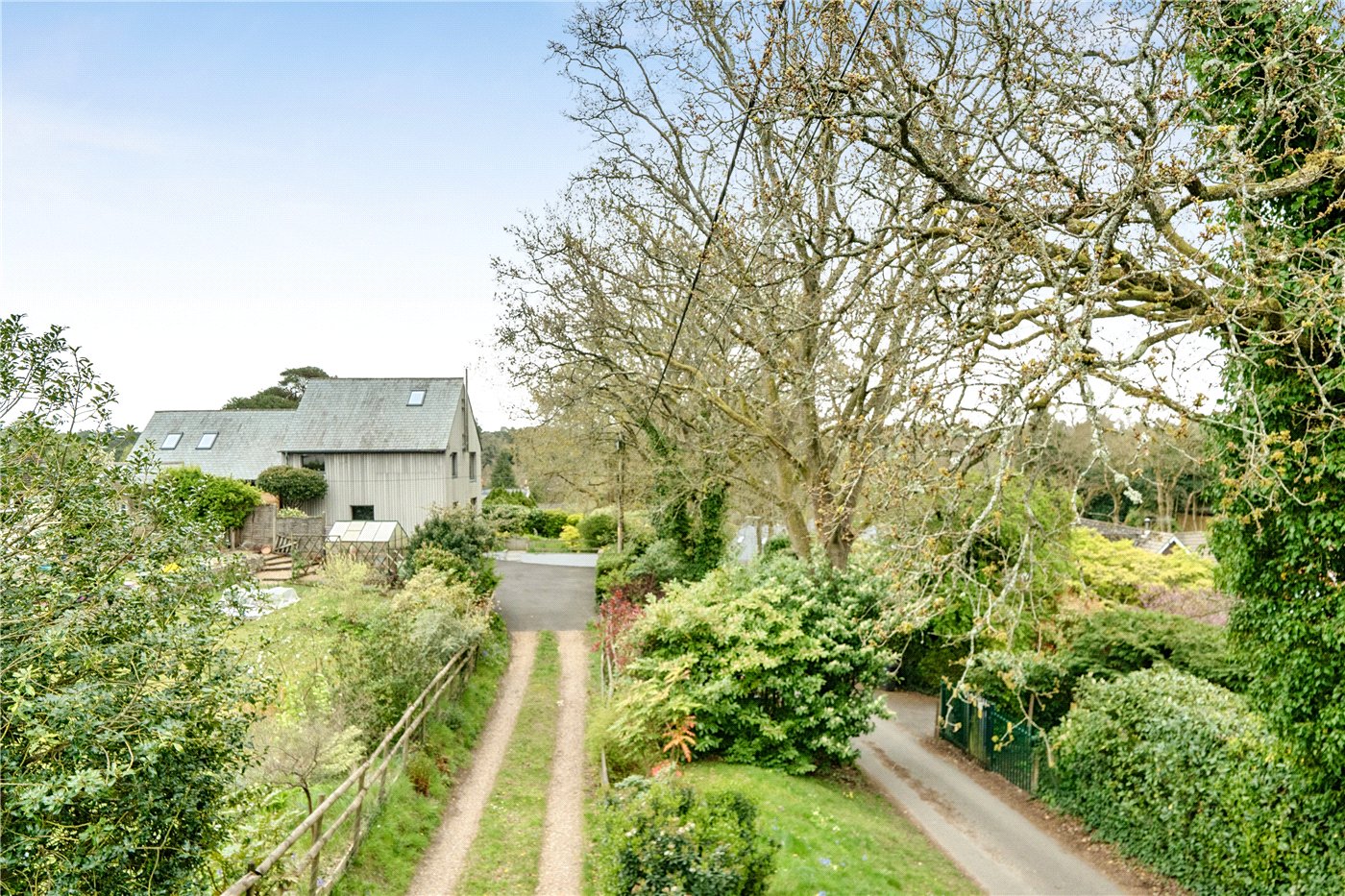 Bat & Ball Lane, Farnham, Surrey, GU10