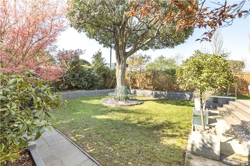 Gerard Road, Barnes, London, SW13