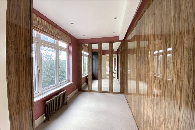 Mayflower Way, Farnham Common, SL2