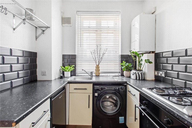 Hazelhurst Road, London, SW17