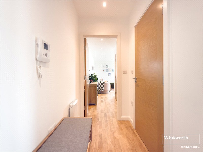 Station Approach, Ruislip, HA4