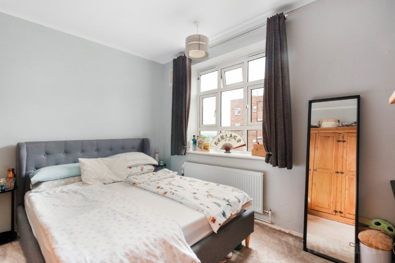 Shackleton Close, London, SE23