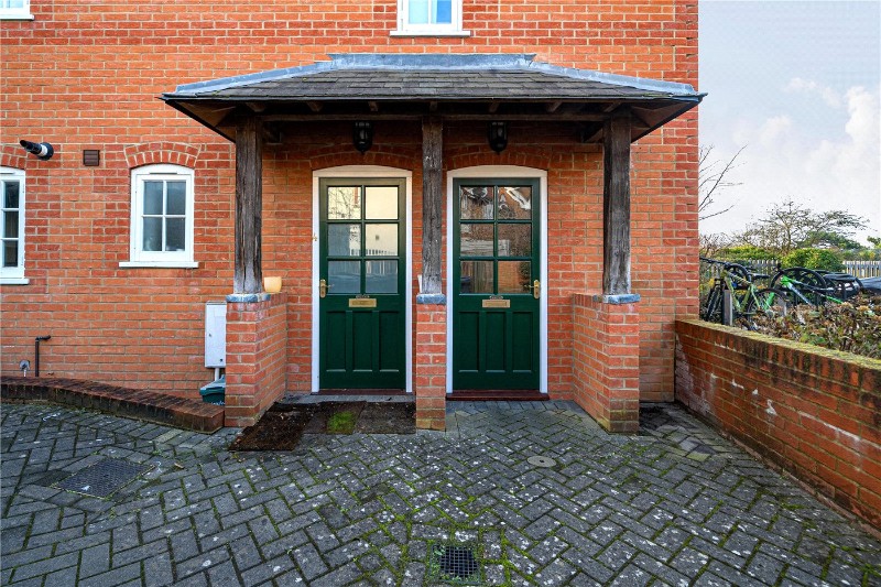 Tilford Street, Tilford, Farnham, Surrey, GU10