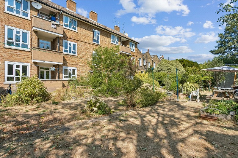 Powerscroft Road, London, E5