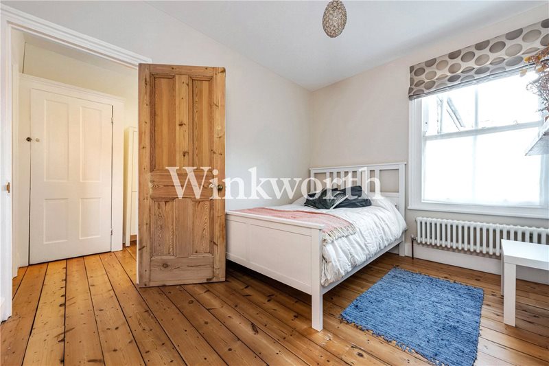 Greyhound Road, London, N17