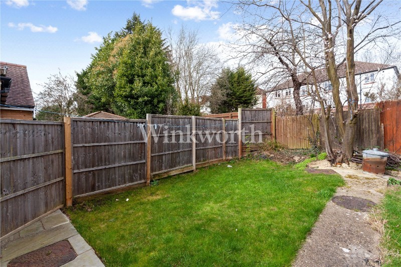 St. Marks Close, London, EN5