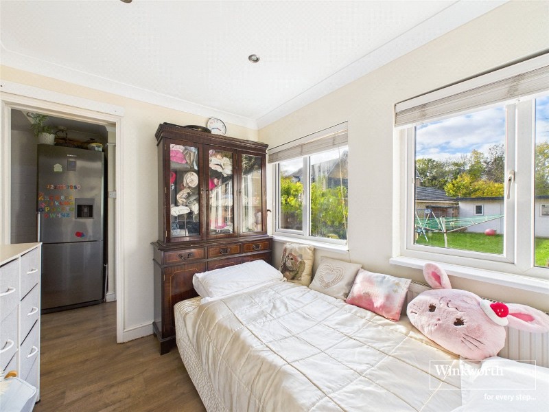 Watford Way, London, NW4