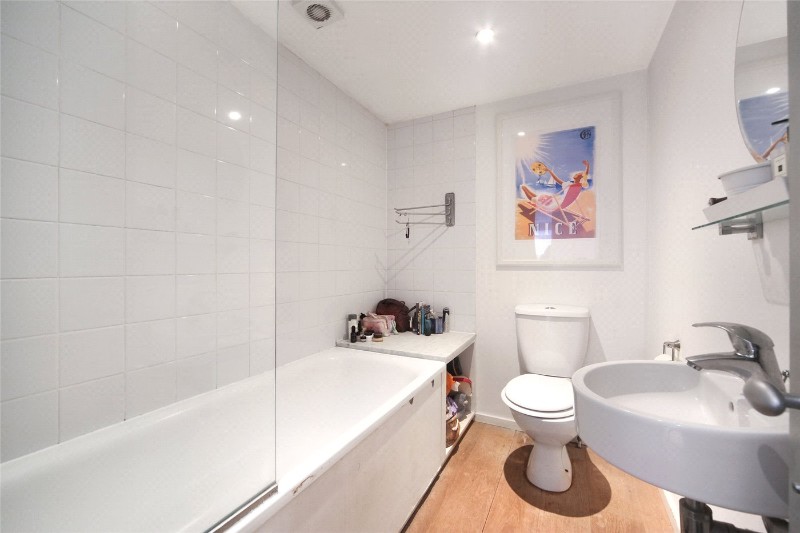 Gayford Road, London, W12