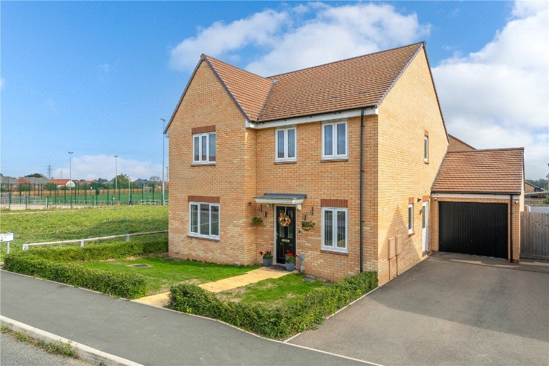 Fontwell Park Drive, Bourne, Lincolnshire, PE10