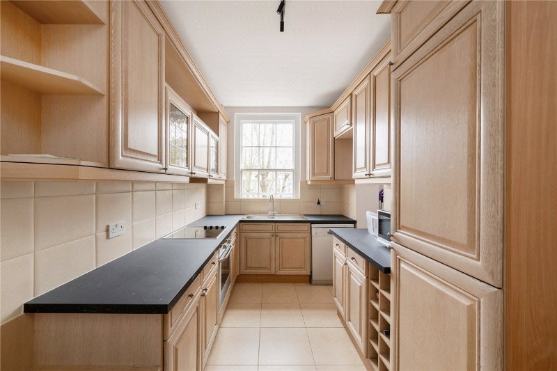 Eyre Court, Finchley Road, St John's Wood, London, NW8