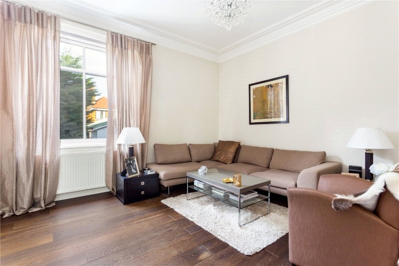 Castlebar Hill, London, UK, W5