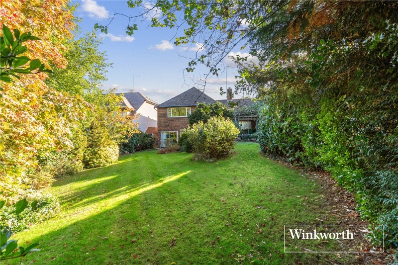 Deacons Hill Road, Elstree, Borehamwood, Hertfordshire, WD6