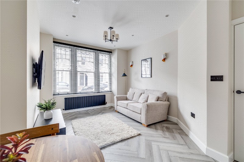 Stephendale Road, London, SW6
