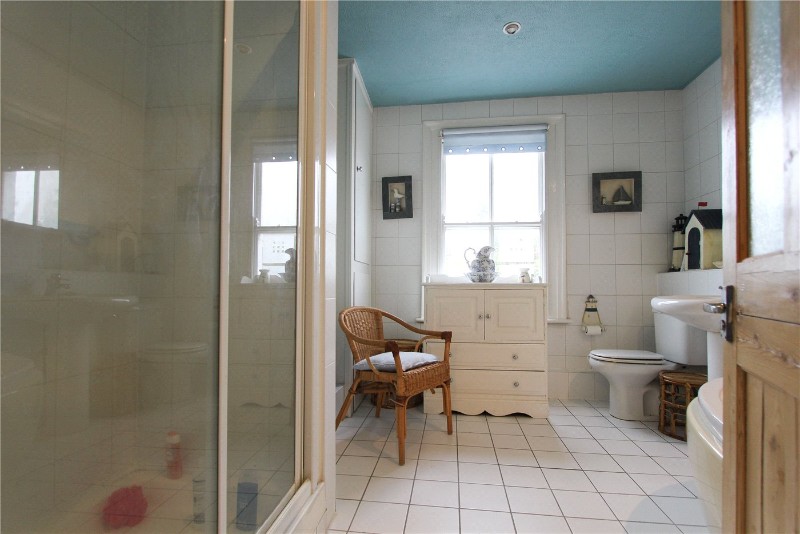 Cranleigh Drive, Leigh-On-Sea, United Kingdom, SS9