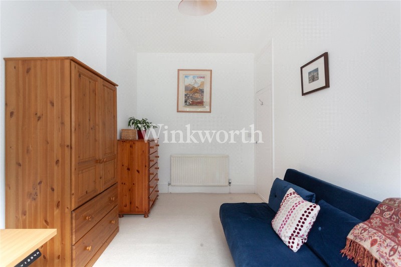 Russell Avenue, London, N22