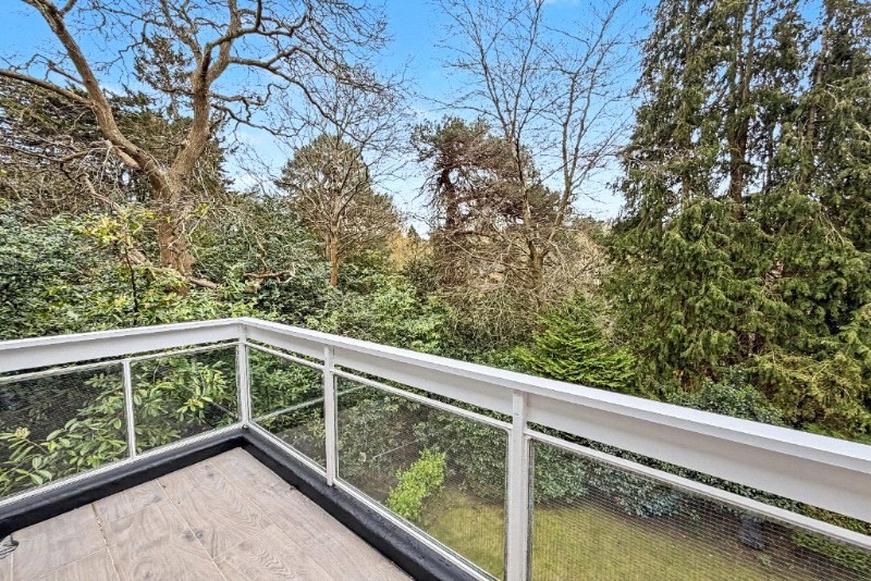 Branksome Wood Road, Bournemouth, Dorset, BH4