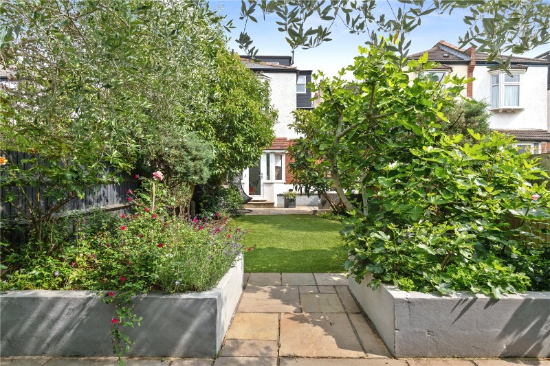 Gracedale Road, London, SW16