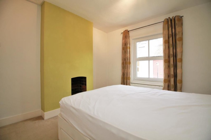 Queens Cottages, Reading, Berkshire, RG1