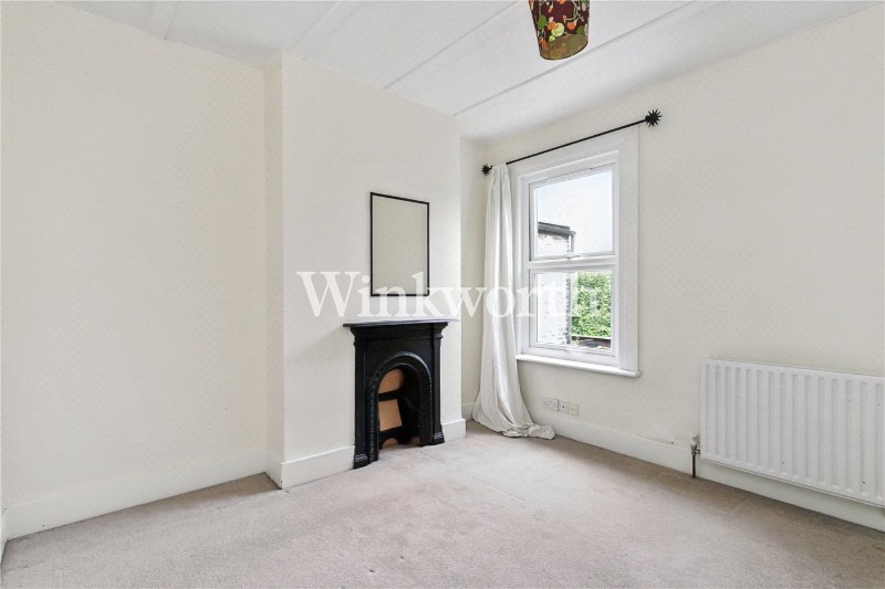 Eleanor Road, London, N11